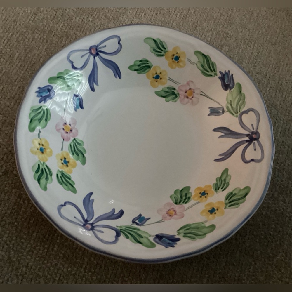 Retired Herend Village hand painted Coupe Cereal Bowl-Bow